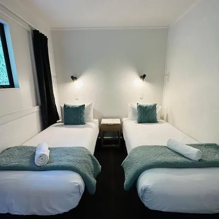 Haruru Falls Motel & Conference Centre Paihia Exterior photo